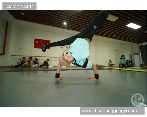 重庆街舞队心理素质探讨：舞动自信与团队协作的心灵之旅